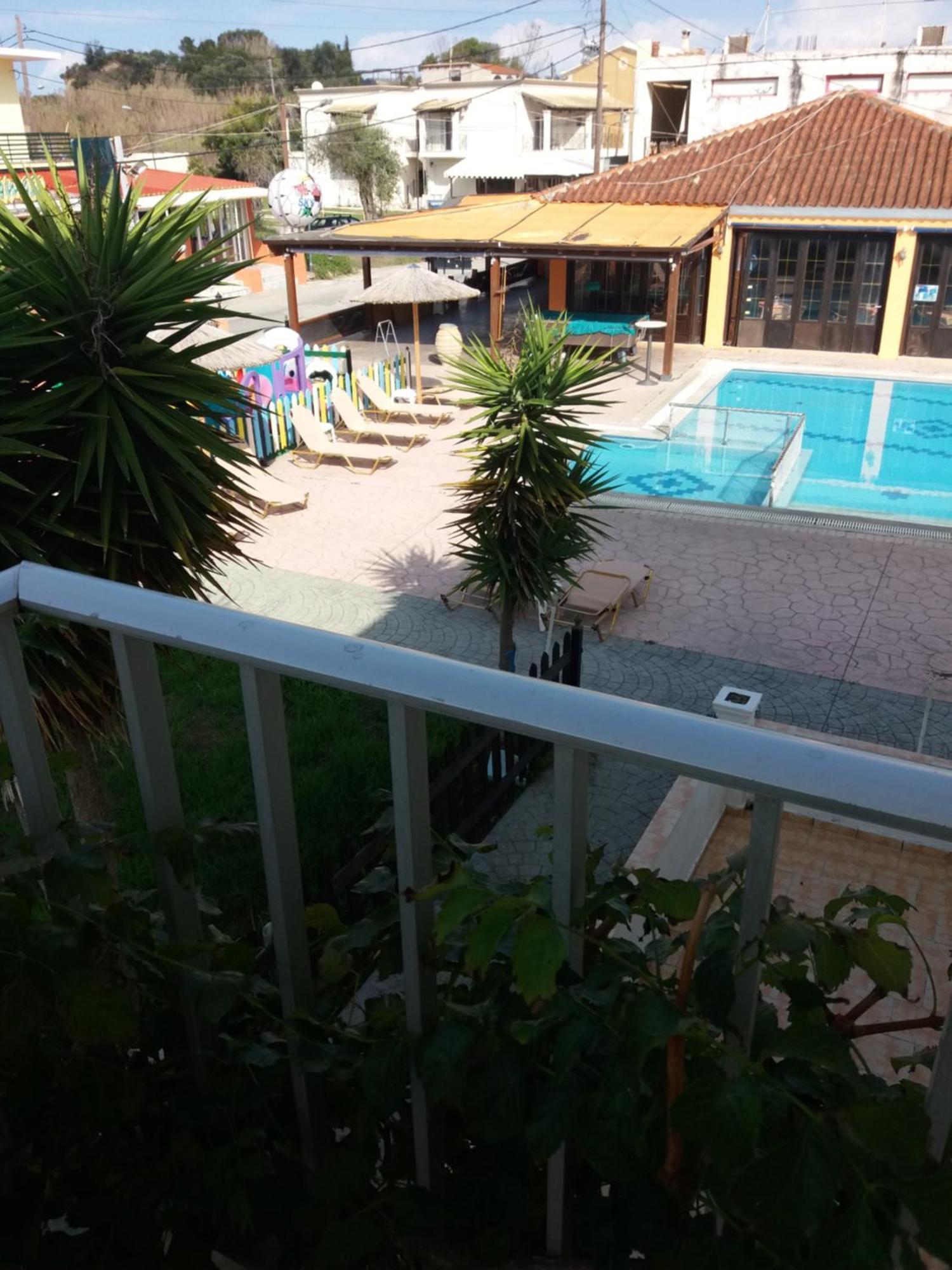 Amadeus Hawaii Apartments & Studios Sidárion Extérieur photo